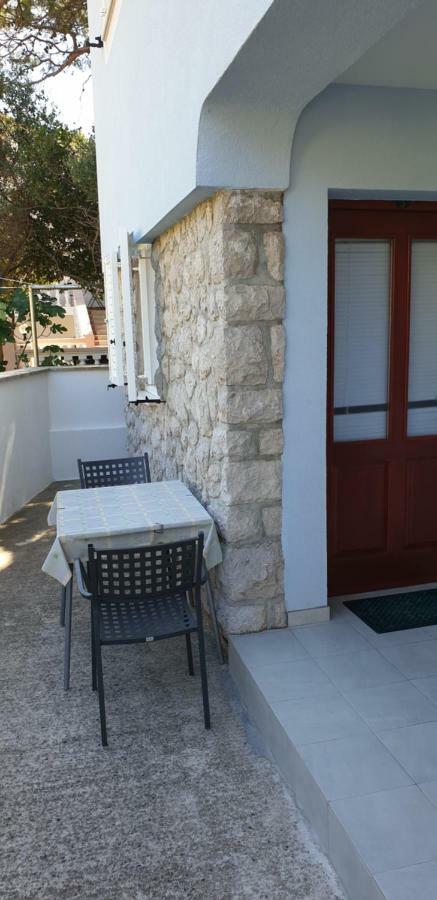 Kuca Luce-Soba Br.3 Hotel Mali Losinj Luaran gambar